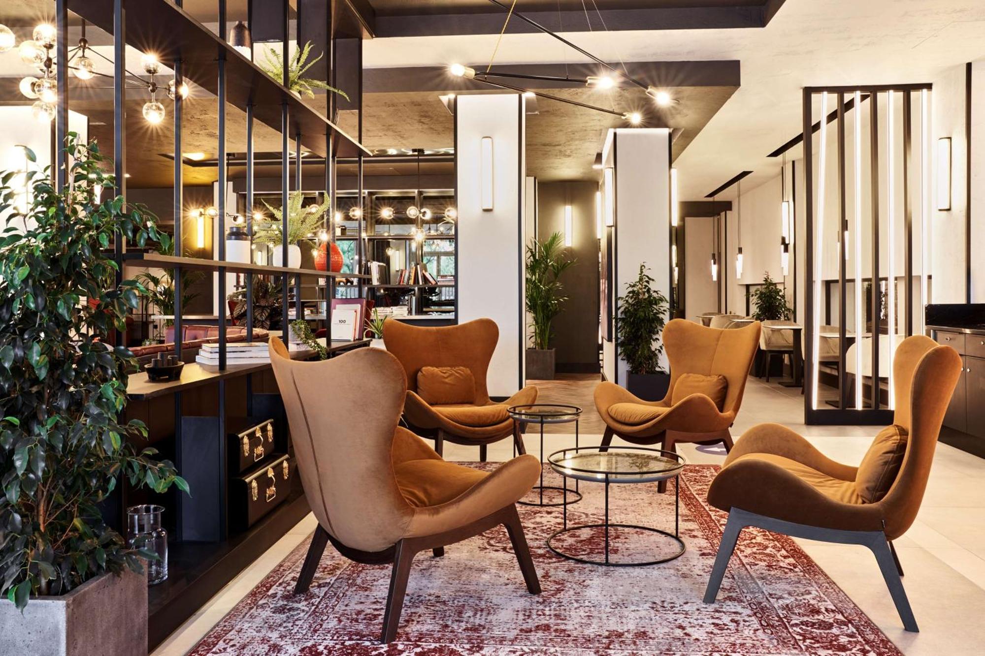 Hotel Radisson Red London Heathrow Harmondsworth Esterno foto Interior of the hotel