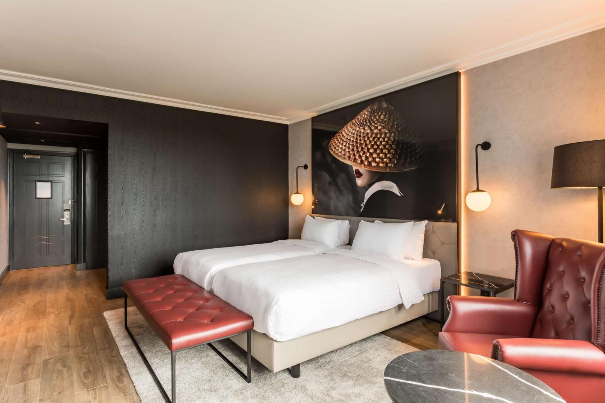 Hotel Radisson Red London Heathrow Harmondsworth Esterno foto Room at the hotel